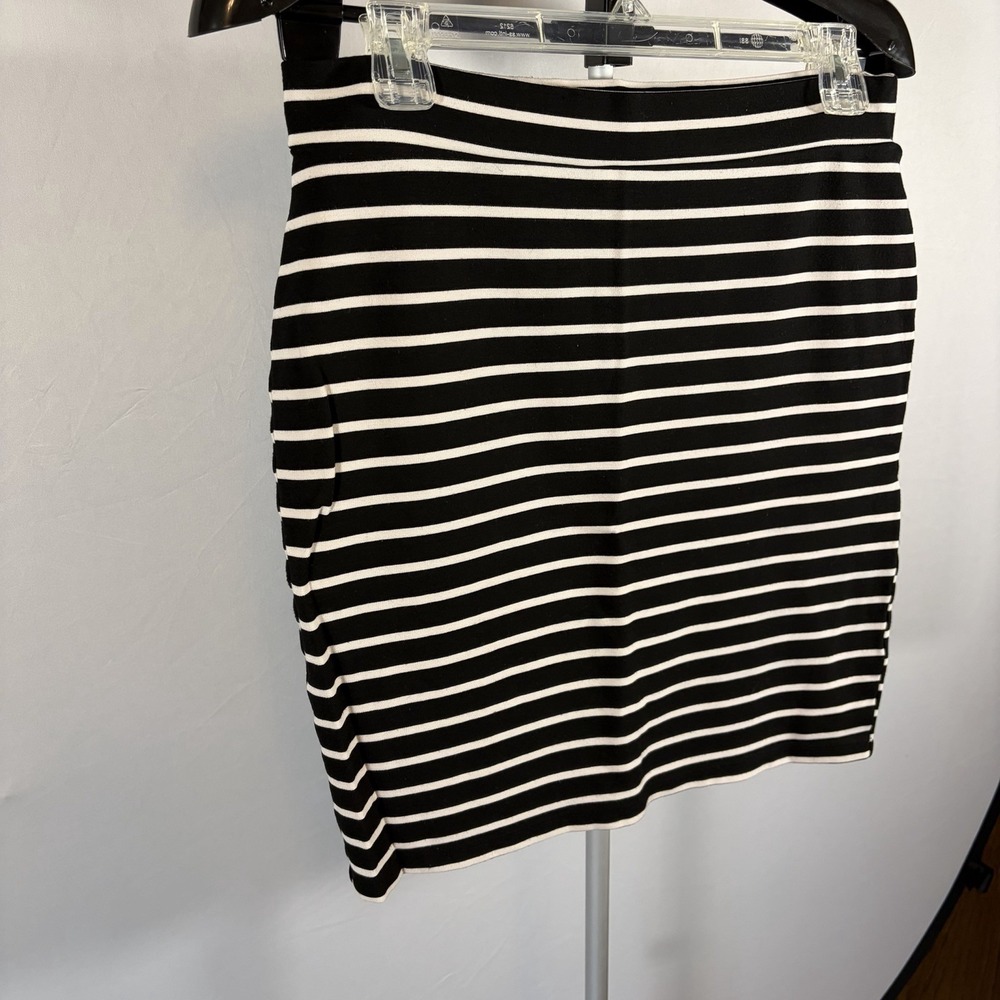 Charlotte Russe Large Y2K Black White Stripe Mini Pencil Skirt Sexy Whimsygoth - Picture 4 of 8